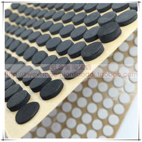 Spot black EVA single-sided adhesive foam adhesive round cushion 1CM round 240 grain version shockproof sealant cushion