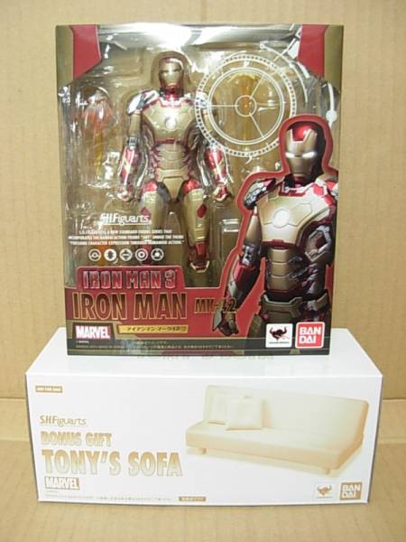 Spot Generation SHF Steel Man MK42 MARK 42 with the first return to the Athens Sofa Day Edition