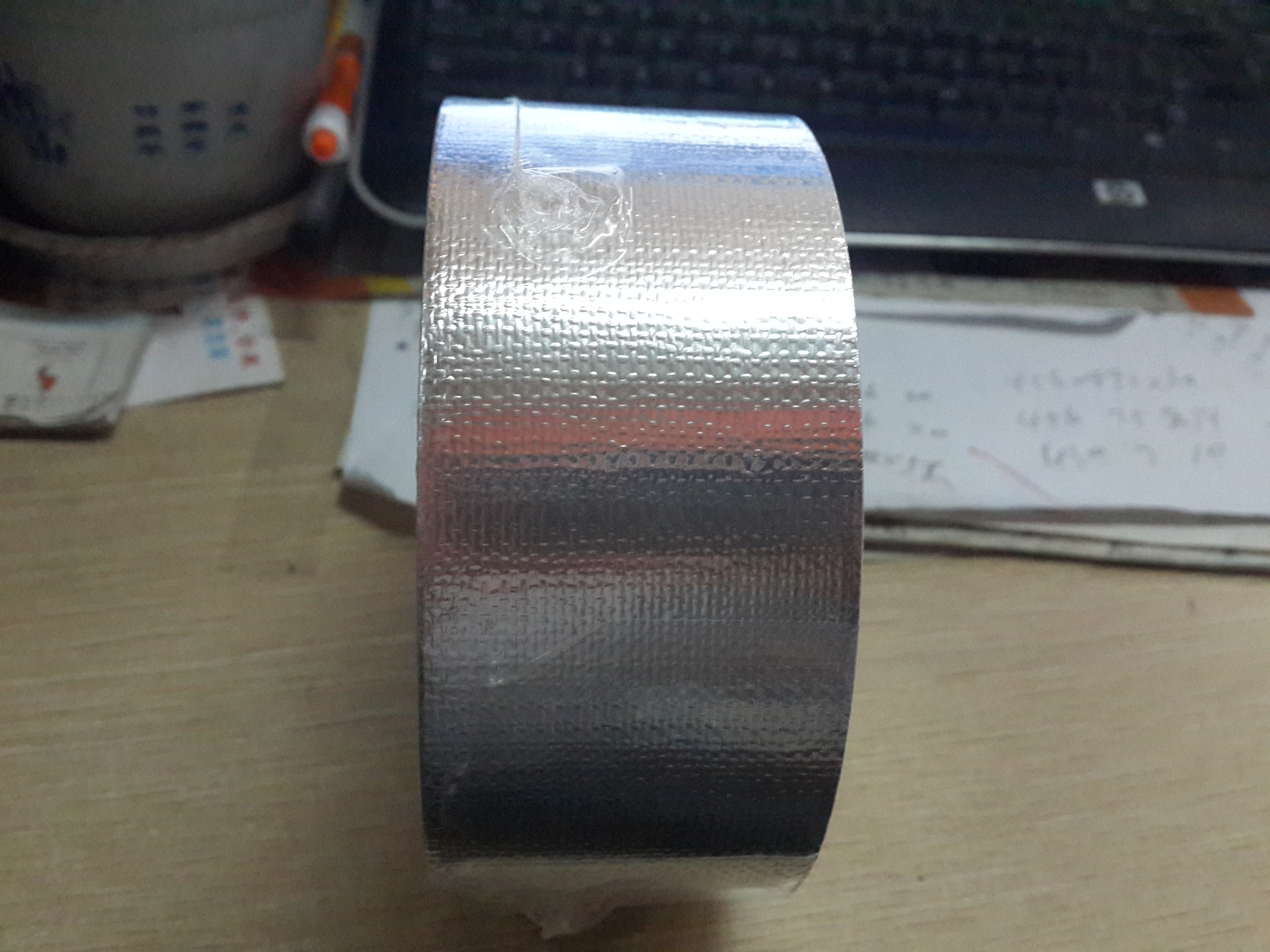 Aluminum foil glass fiber cloth tape glass fiber cloth aluminum foil tape package tube cotton heat insulation waterproof radiation protection tape