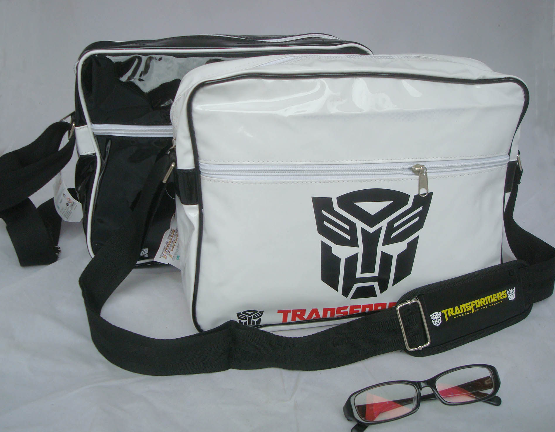 Foreign trade Deformed Gold Steel Bright Leather leather Concise Single Shoulder Diagonal Satchel Bag Men Sports Bag Horizontal hanging bag Bags Bags