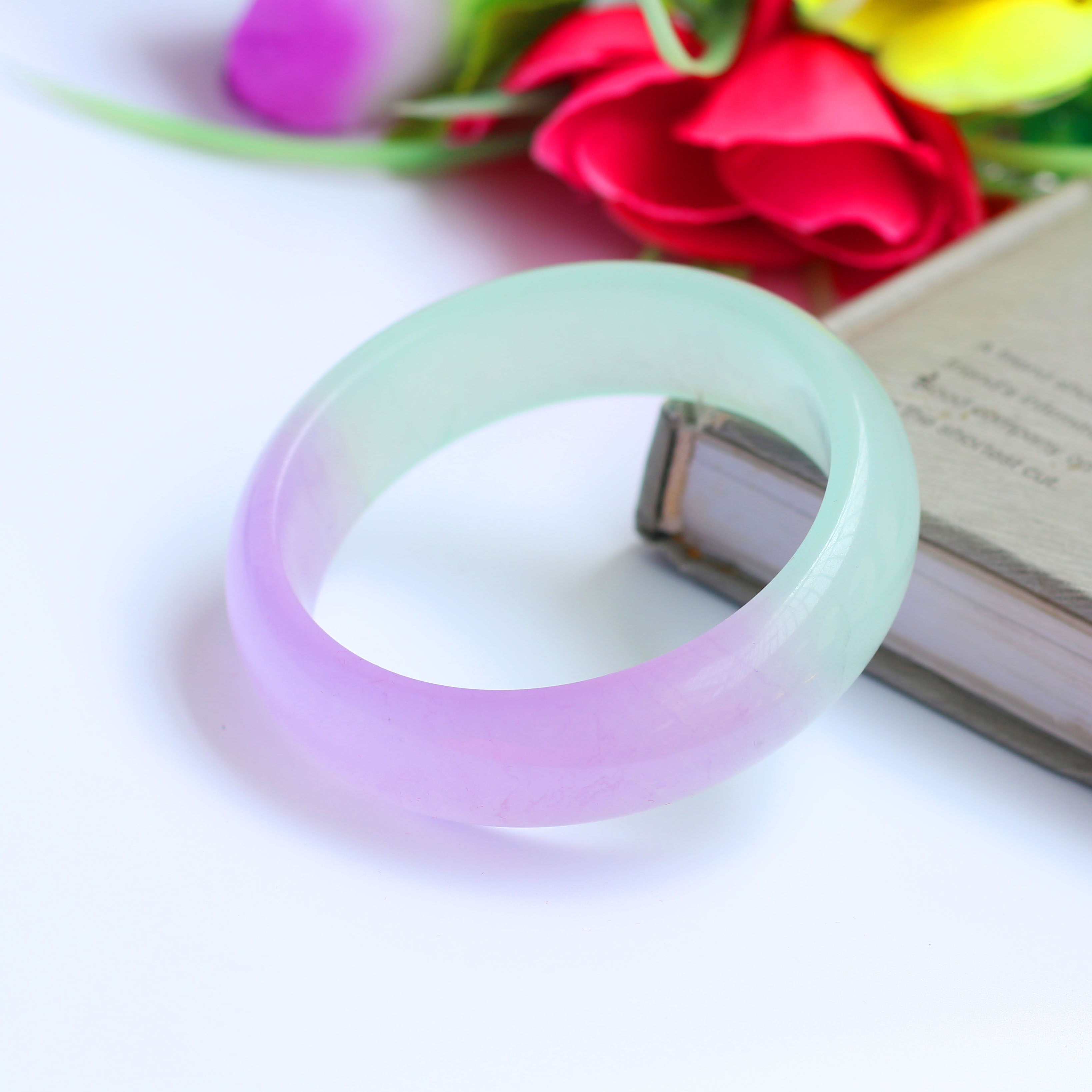 Ice Seed A Stock Emerald Color Quartz Jade Bracelet Purple Rolan Color Jade Bracelet Female jade bracelet with certificate