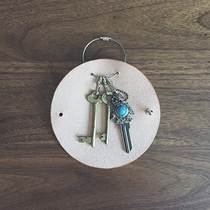 Novfinegoods key holder Handmade Italian primary color vegetable tanned leather key case spot