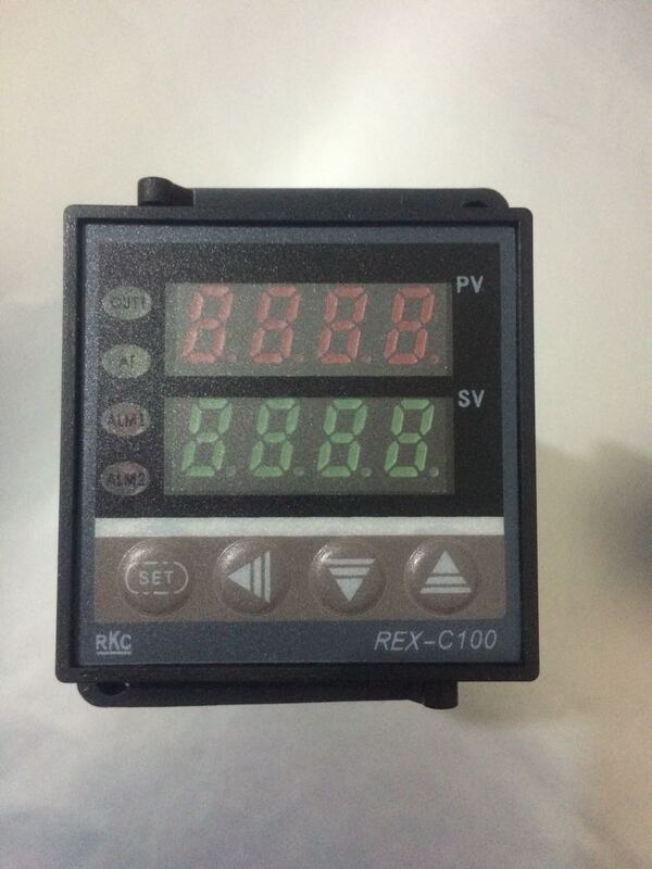 Brand New Intelligent Temperature Control Instrument Rkc Temperature Controller Rexc100Fk02M/V*An with Built-In Transformer Input