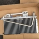 Buick cũ Buồng điều hòa không khí ngưng tụ lắp ráp điều hòa không khí mạng làm mát Ushi phụ tùng chính hãng xe ngưng tụ tấm - Những bộ phận xe ô tô phu tung lexus Những bộ phận xe ô tô