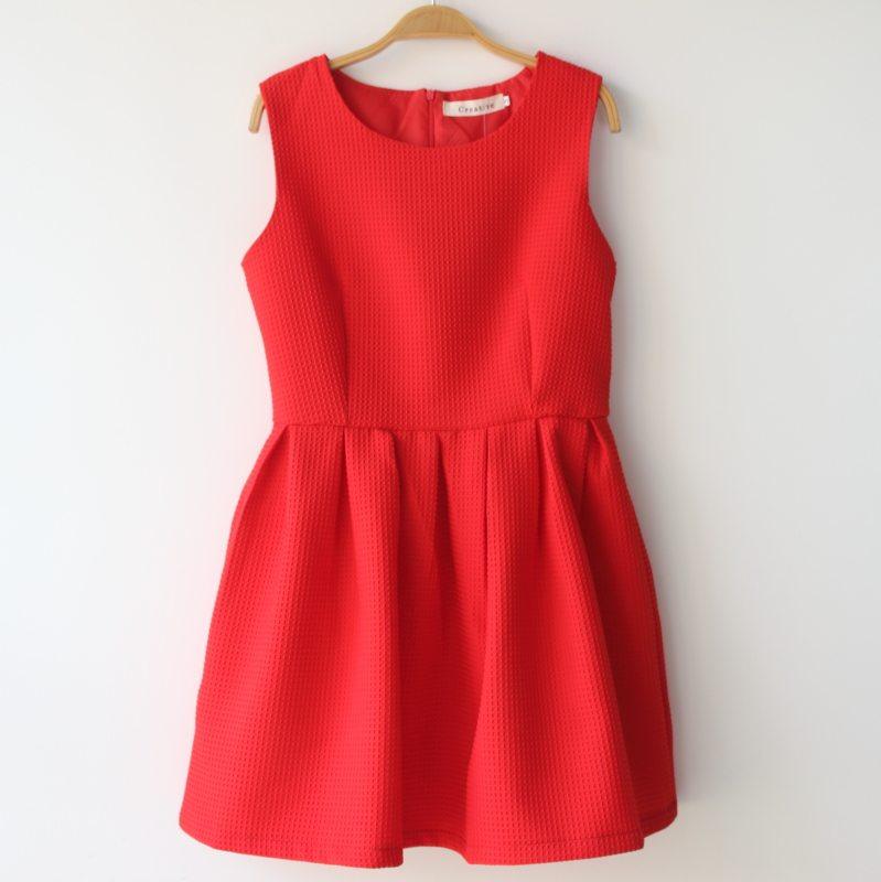 Spring and autumn dress sleeveless dress high waist vest skirt puffy skirt 2022 new celebrity slim slim slim bottom skirt