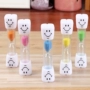 Trẻ em sáng tạo đánh răng cười đồng hồ cát hẹn giờ 1/3/5 phút thời gian trang trí bằng nhựa thả quà an toàn decor phòng ngủ nhỏ