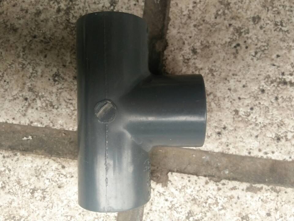 Huanqi brand SCH80American three-way UPVC three-way American regulatory fittings 114 3mm DN100 4 inch