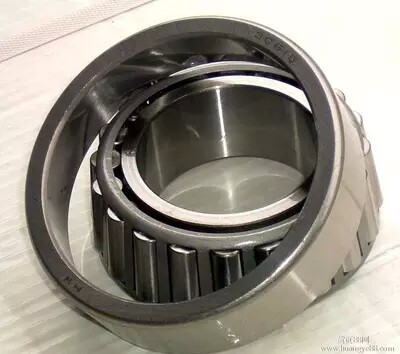 Imported NSK32004 32005 32006 32007 32008 32009 32010 tapered roller bearings