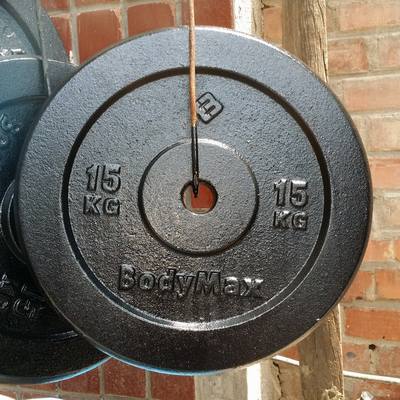 bodymax spray-painted and baked paint, 3 cm hole diameter solid cast iron barbell plates, dumbbell plates, rocker arm weight blocks, weightlifting plates