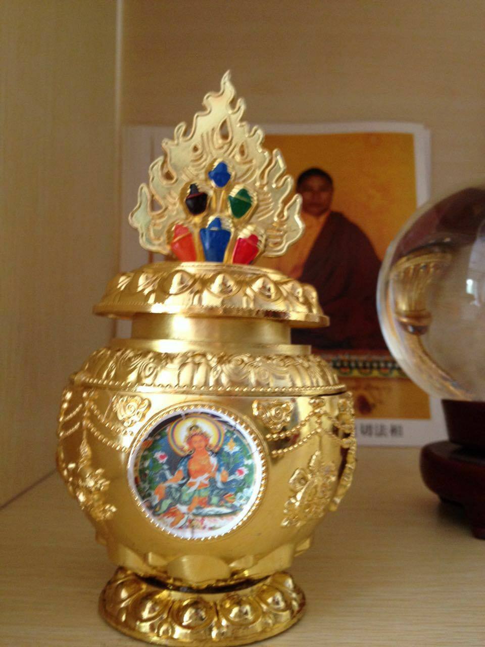 Collection of the Living Buddha of Langkuliang Bo, the bottle of the mother of the solution to the distress