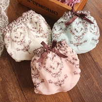 Day Series Snow Spinning Cute sweet and small Blossom Butterfly Knot Milk White Triangle Pants Girls Underpants Low waist