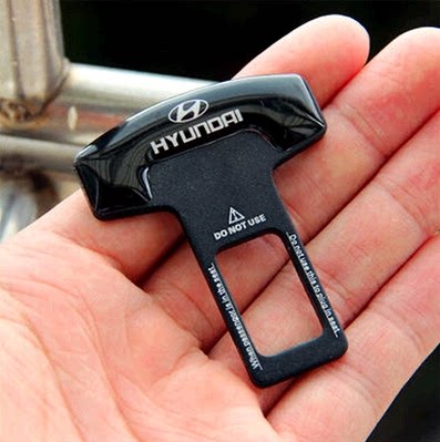 汽车安全带夹卡扣保险扣现代瑞纳ix35新胜达朗动内饰改装插头插销