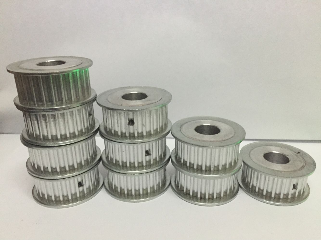 Synchronous wheel 5M HTD5M 25 teeth bandwidth 15 Inner hole 6 8 10 12 12 15 15 16 17 19 19 20