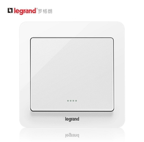 Legrand one-on multi-control single-on three-in-one three-in-one three-in-one one-light middle middle switch type 86 household