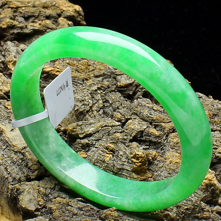 Laokeng natural full green emerald bracelet A cargo chaise oval 55*48mm female models floating yang green chaise jade bracelet