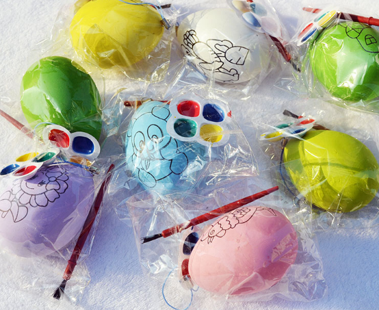 Kindergarten Easter Eggs Diy Children Hand-painted Diycolored Egg accessories Decorative Coloured Egg Plastic Hand-painted Eggs