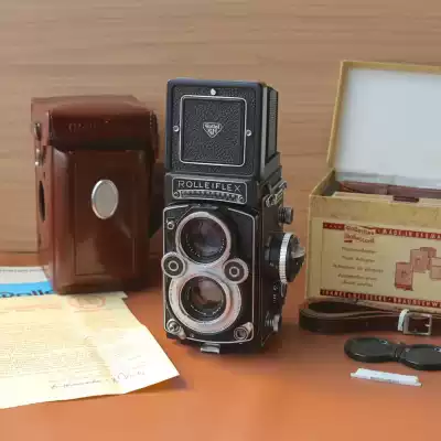 (Full collection) lulai Rolleiflex 3 5F Xenotar white face with original accessories