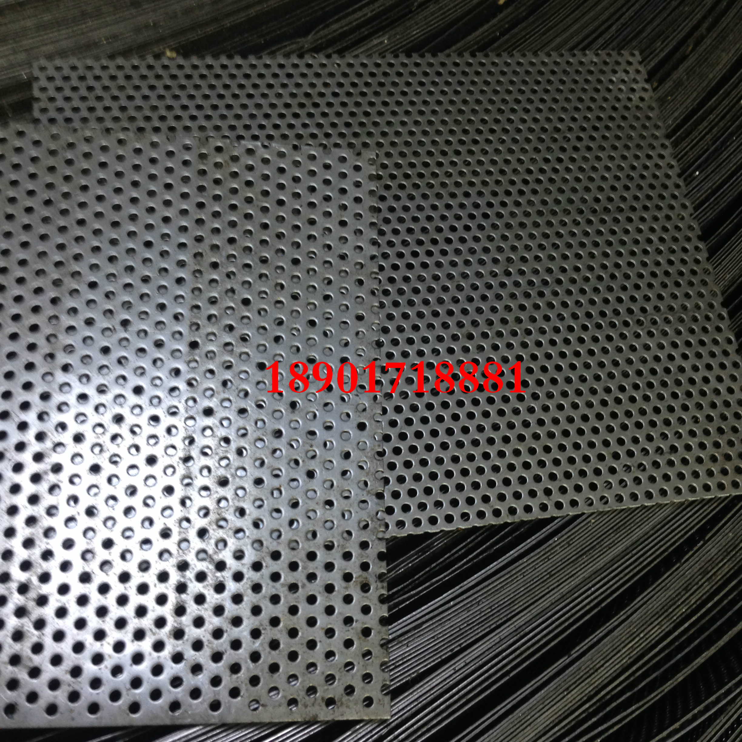 304 stainless steel punching mesh plate Stainless steel orifice plate punching plate cutting zero zero cut small pieces cut according to the message requirements