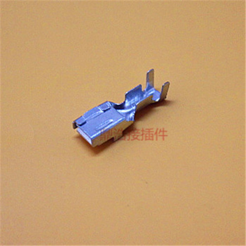 Special price 4 8D inserted spring square insertion wiring terminal plug-in copper connector for insertion DJ621-4 8D