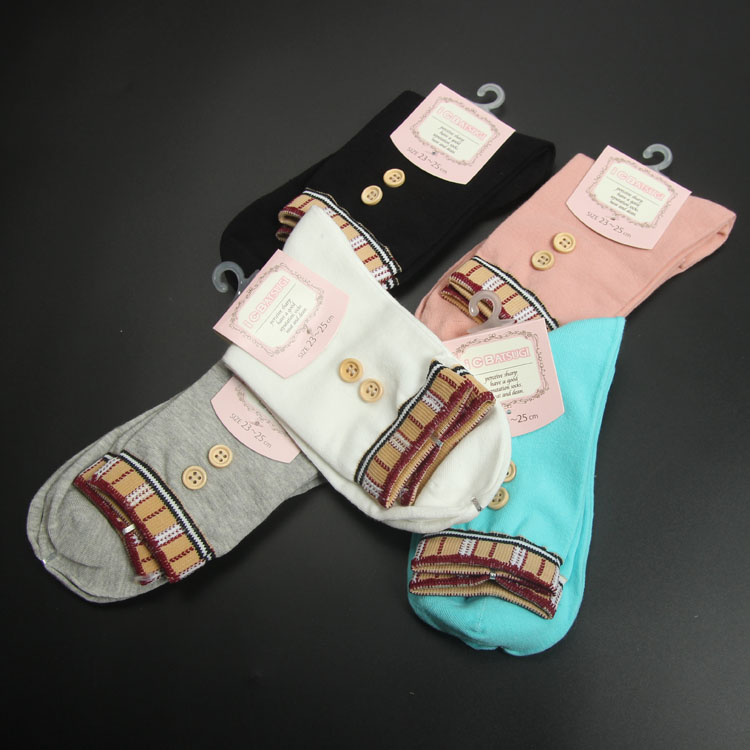 Foreign trade Yu Shan New Women's High-quality Spineless Seams Mid-Bono Retro Comfort Cotton Socks Casual Socks W042