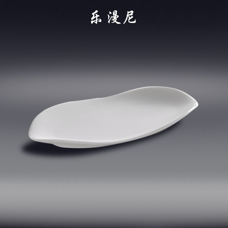 Le diffuse, shallow - olive type plate pure white ceramic cooking dishes cold dish special shaped plates