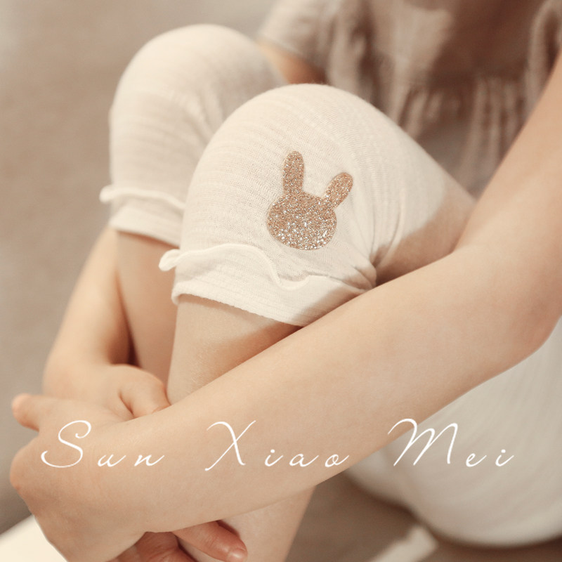 Girls leggings 2022 new summer children's foreign air anti-mosquito pants outside wear baby cropped pants cotton thin