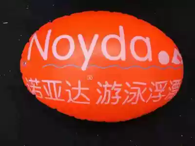 Open water lifesaving float follower