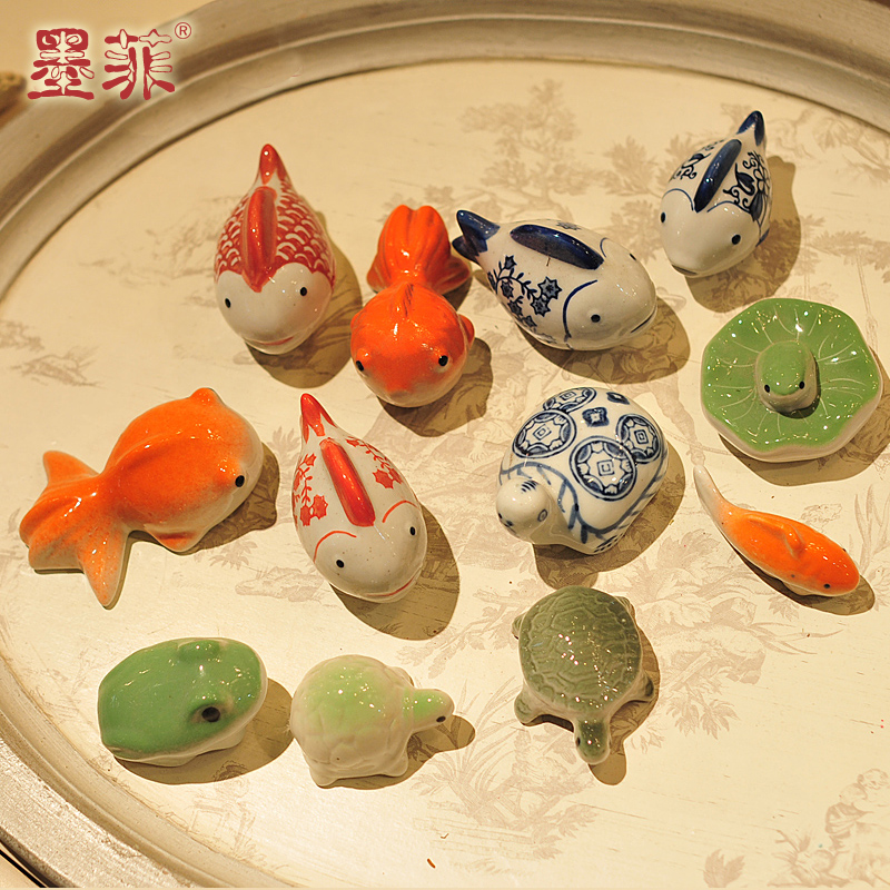 Creative small ornaments handmade ceramic fish tank can float small floating fish courtyard pool landscaping home decorations