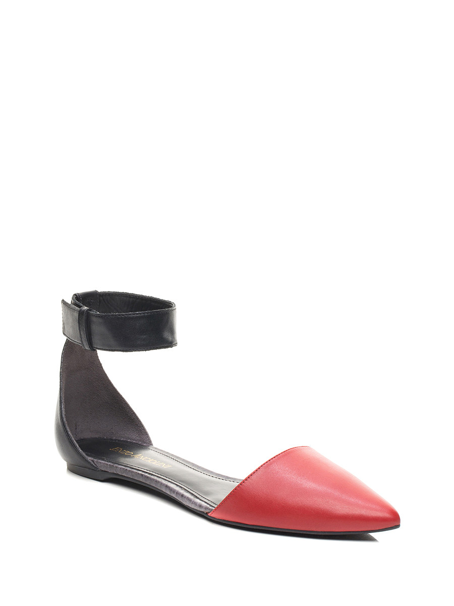 ENZO ANGIOLINI 红色尖头拼黑色腕带平底鞋