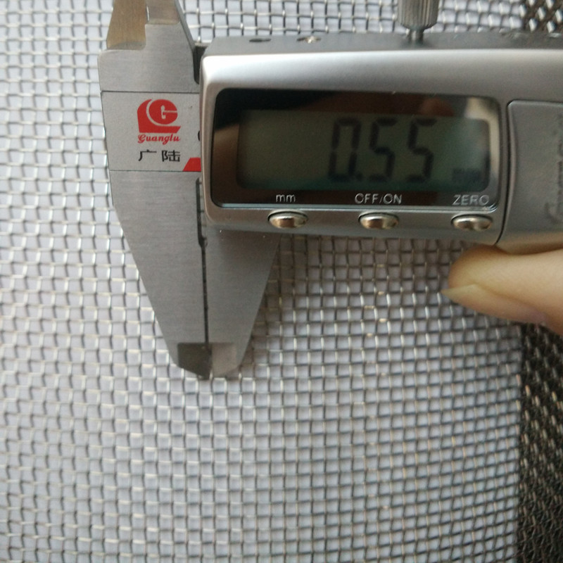 Authentic 304 stainless steel crimped mesh 4 mesh 6 mesh 8 mesh 10 mesh stainless steel large wire mesh coarse wire mesh