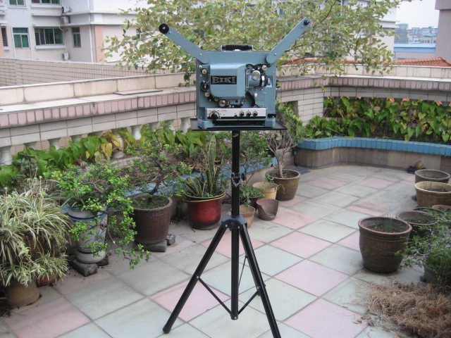16mm8mm cinema projector thickened all-metal tripod