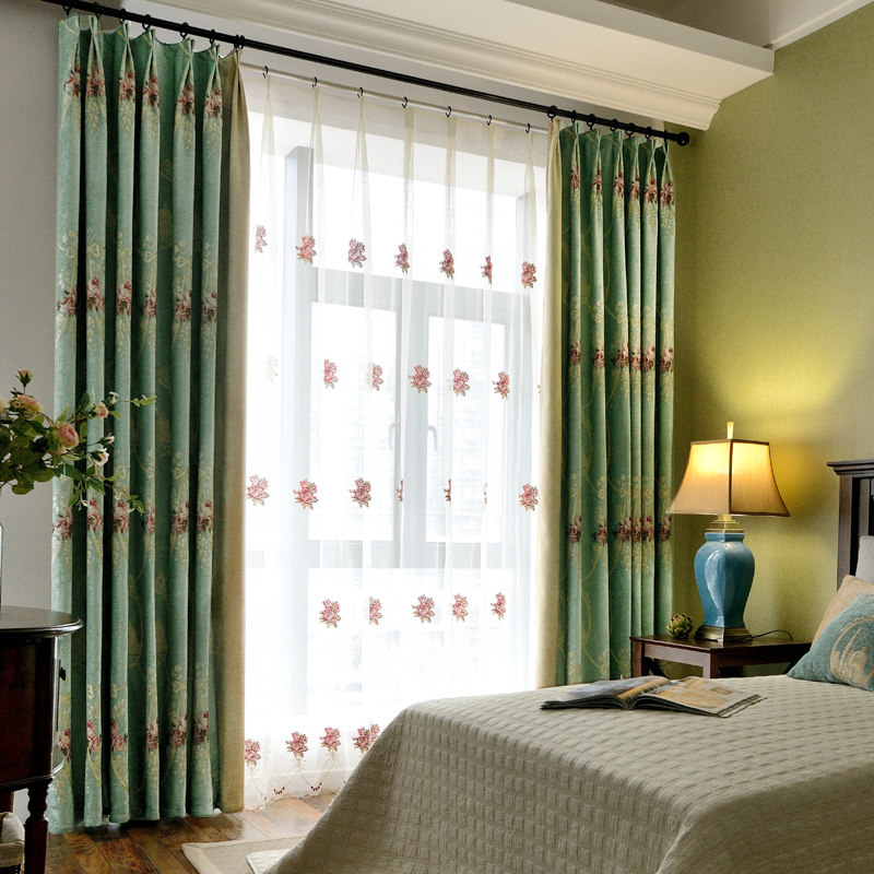 ����������ʽѩ����Ứ�ڹⴰ����Ұ����