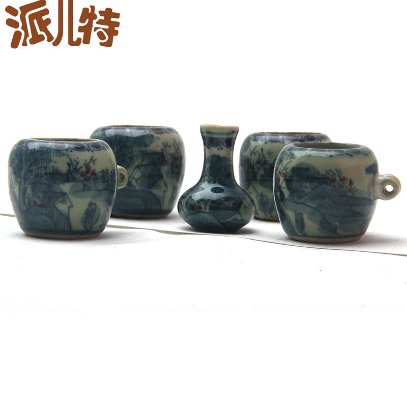 Early character Jiangnan landscape antique cup embroidered eye golden blue 48 52 small bird food jar bird cup dandelion crane