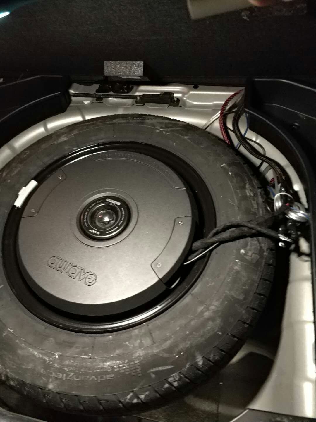 awave AST11 car audio spare tire 