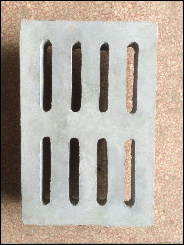 Steel fiber cement cover plate 300*450 rainwater grate trench trench heavy manhole cover concrete inspection well