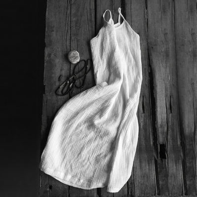New Spring/Summer 2020 cotton and linen women's dress, artistic double-layer cotton loose white base, mid-length halter dress