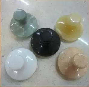 Natural pink crystal mushroom head massage stone facial facial beauty Topaz mushroom head White Jade Mushroom Jade scraping