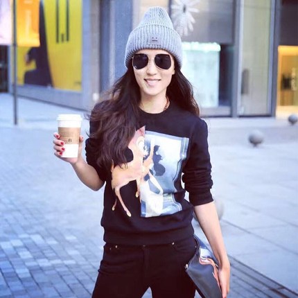 香港潮牌明星款彩色小鹿卫衣女直喷印花卫衣长