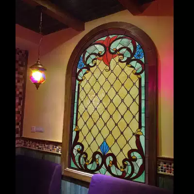 Custom-made entrance partition screen wall wall lamp sheet Aisle American solid wood moving doors and windows Church color art glass