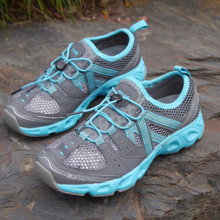 Clear Cabin Special Price Ladies Outdoor Shoes Climbing Anadromous shoes Summer Breathable Speed Interferometric Water Shoes Hiking Shoes Slow running women's shoes