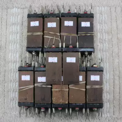 A batch of American Western Electric ribs resistors 210Omega 