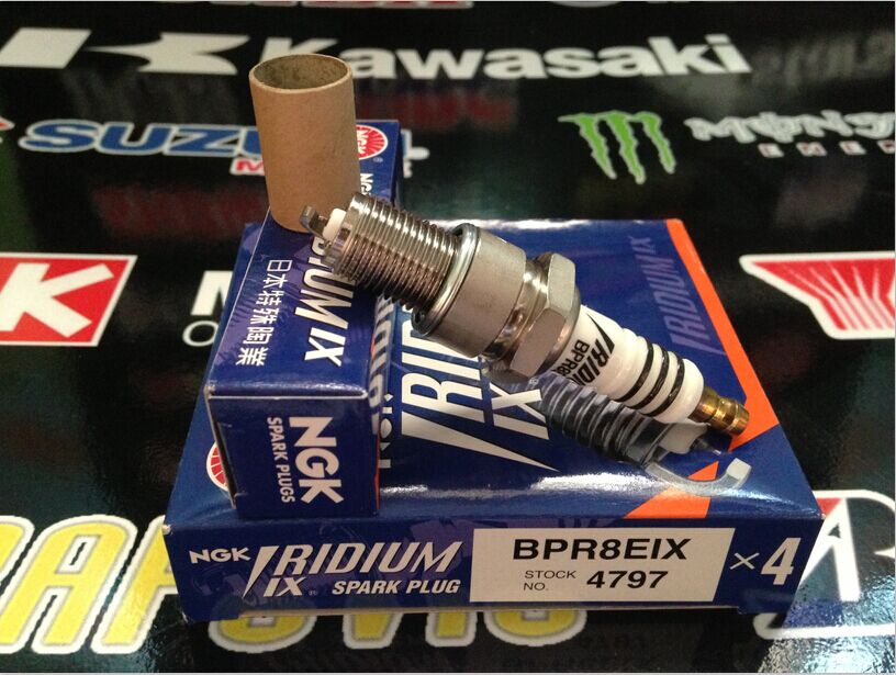 Japan NGK Iridium BPR8EIX Mitsubishi EVO 2 0T Parachute P2 P3 P4 NSR250 TZR125