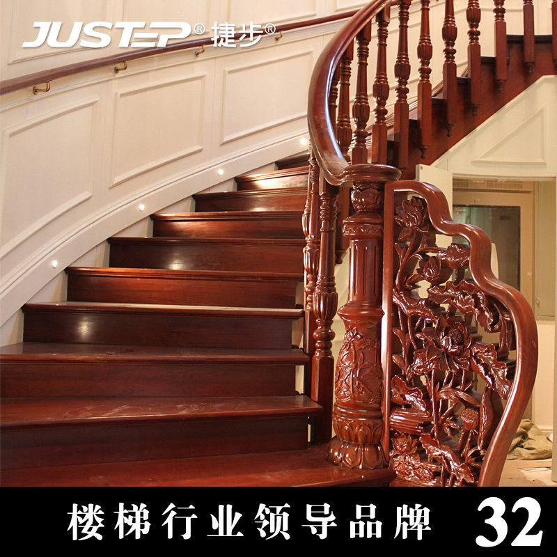 �ݲ�ʵľ��ľ��ת��ʽ��������̤��