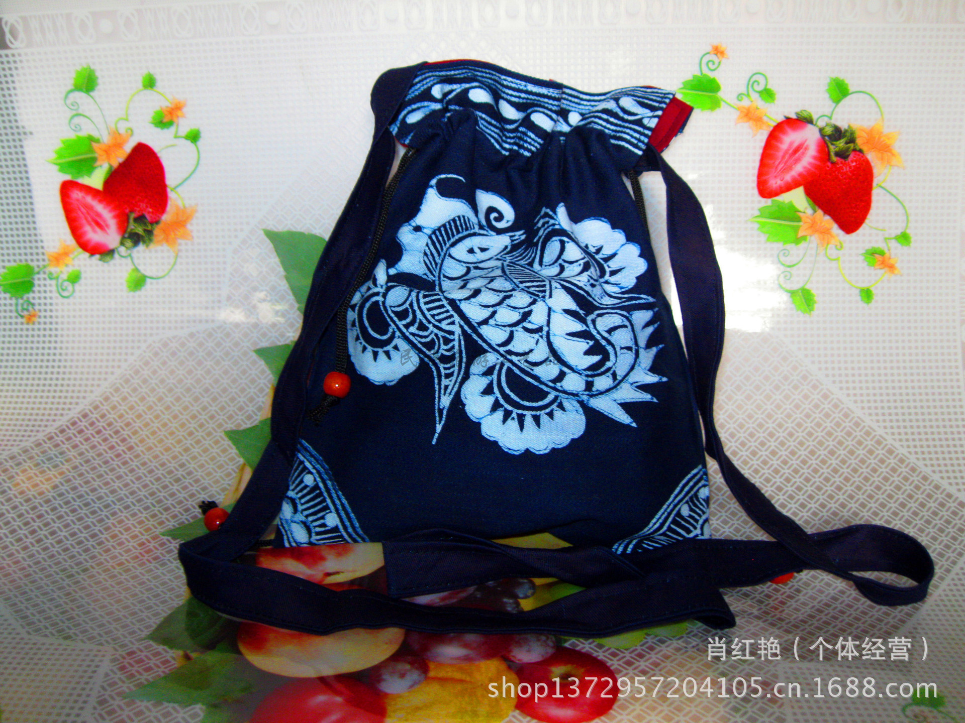 Miao nationality batik craft bag Guizhou characteristics Small messenger bag Batik handbag