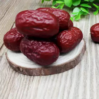 Xinjiang Ruoqiang first grade jujube dried jujube Lulan gray jujube bulk pregnant woman dried fruit snacks 1500g