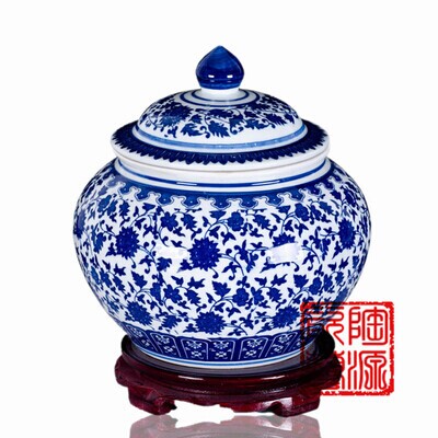 Jingdezhen blue and white porcelain imperial concubine altar ceramic large sealed jar candy jar Chinese medicine jar storage jar with lid jar