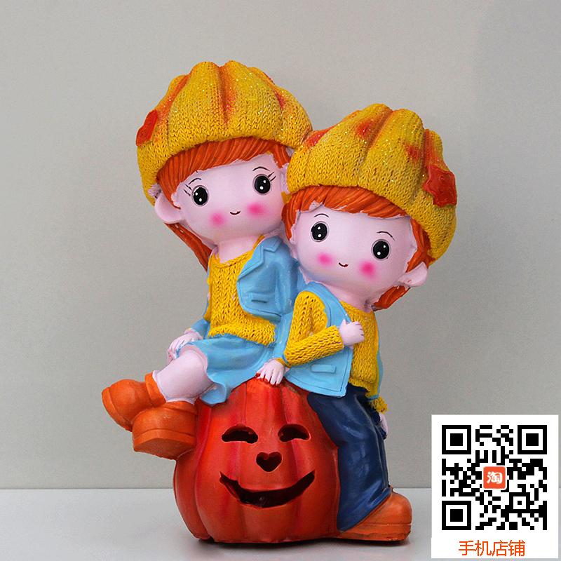 5/15/2015 = High 23cm Width 15cm-Sitting Pumpkin Lovers-Plaster like Painted Mold Cake Mold