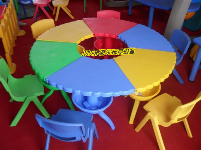 Special children's fan-shaped baby plastic table kindergarten children's combination build table children's handmade game tables and chairs
