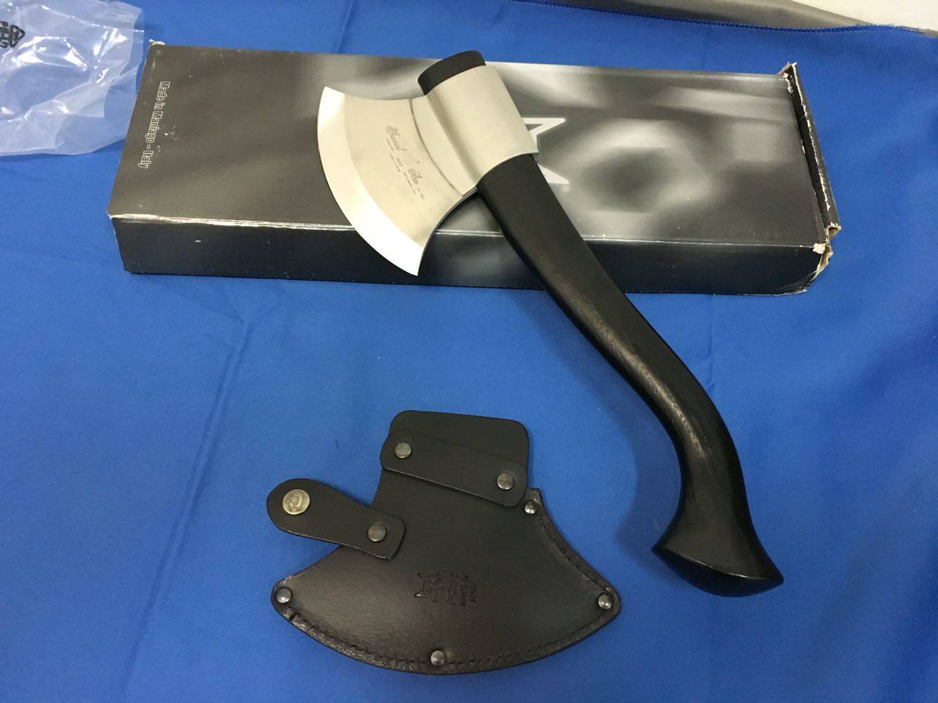 Italian fox (FOX) Roman style hunting axe tactical axe mountain axe survival axe black