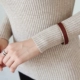 Mùa thu cổ thấp áo len bó sát dài tay mỏng ngắn linh hoạt phần mỏng cổ áo len cổ tim không thể mua được bóng áo nữ Đan Cardigan